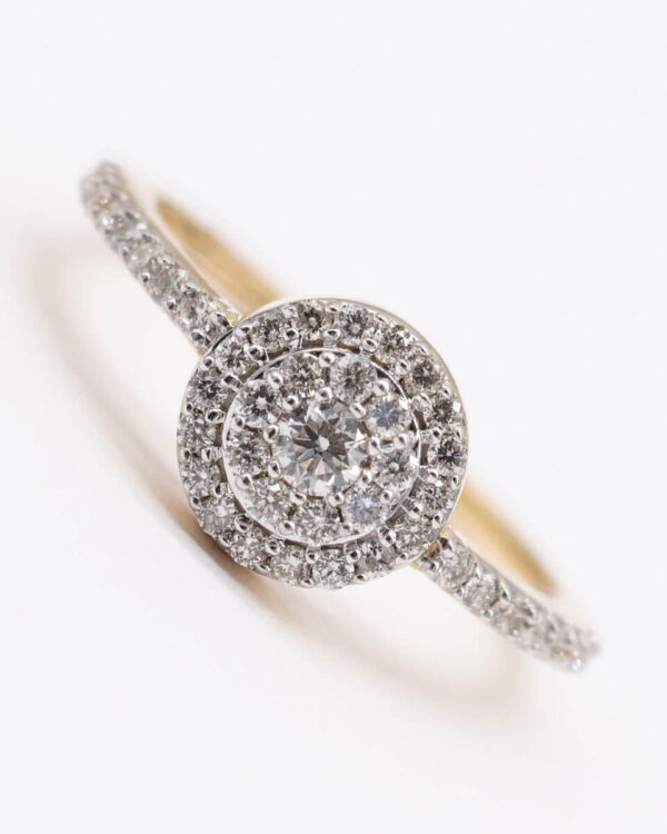 Diamond Gold Cluster Ring - Image 2